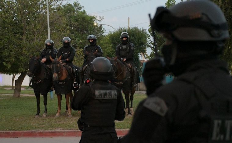 Fuerte operativo en Ciudad de Mis Sueños tras el ataque a una comisaría