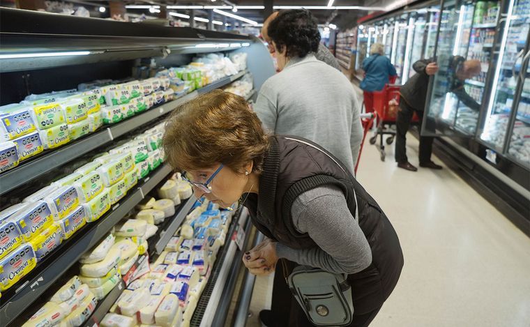 Preocupación en comercios bonaerenses por caída del consumo en la