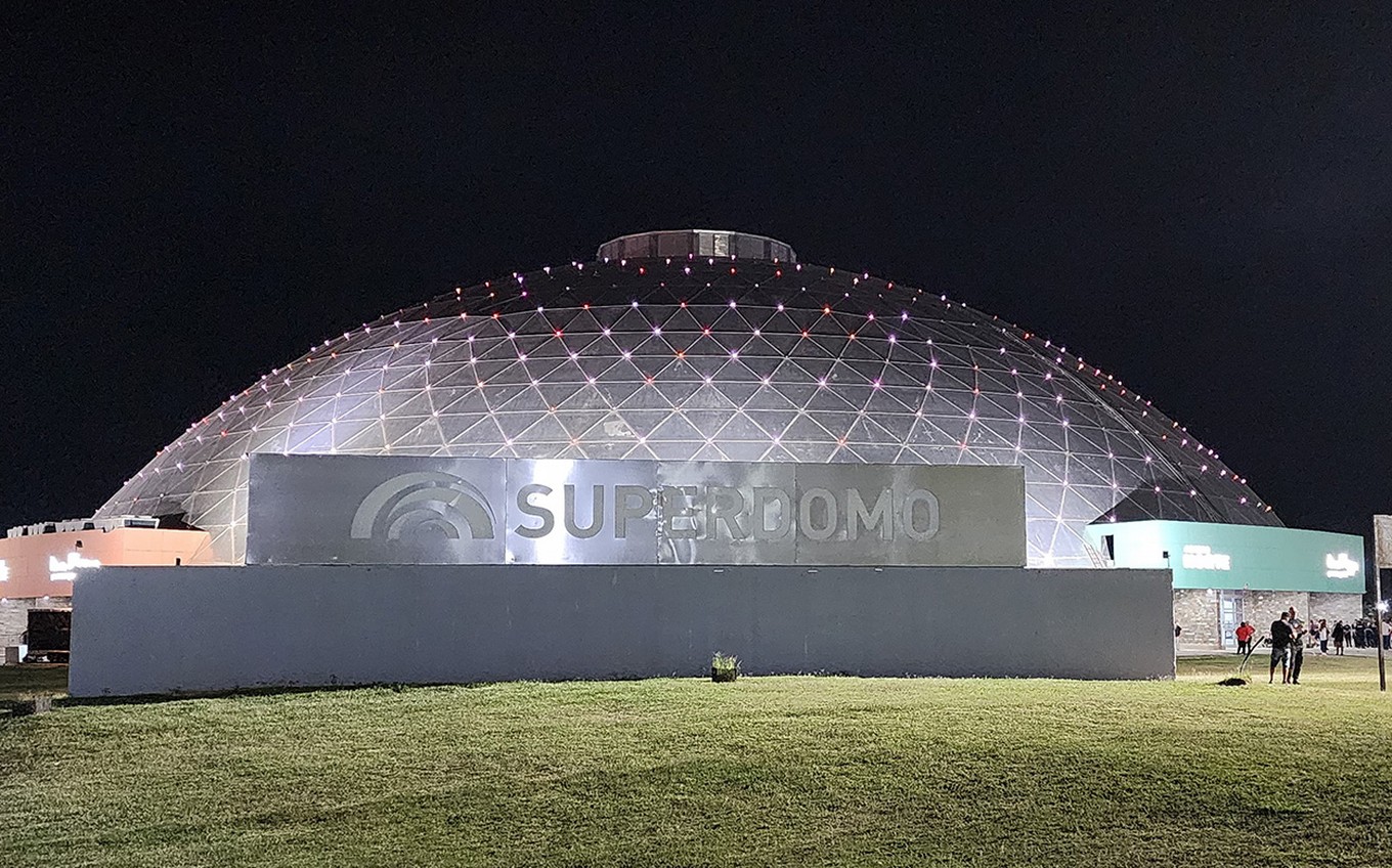 FOTO: Sabroso festeja su aniversario en la Rioja y La Popu transmite en vivo