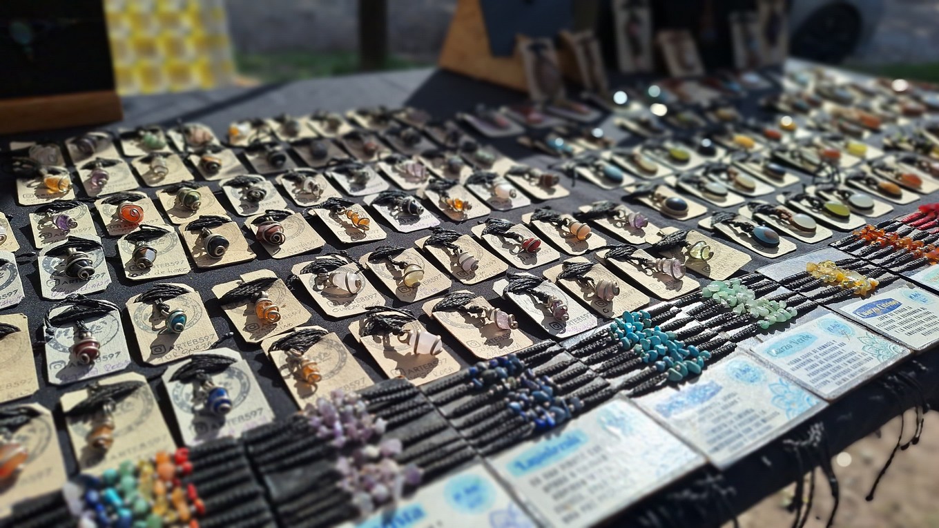 FOTO: Feria de artesanos en Villa La Bolsa, un espacio de arte, música y cultura