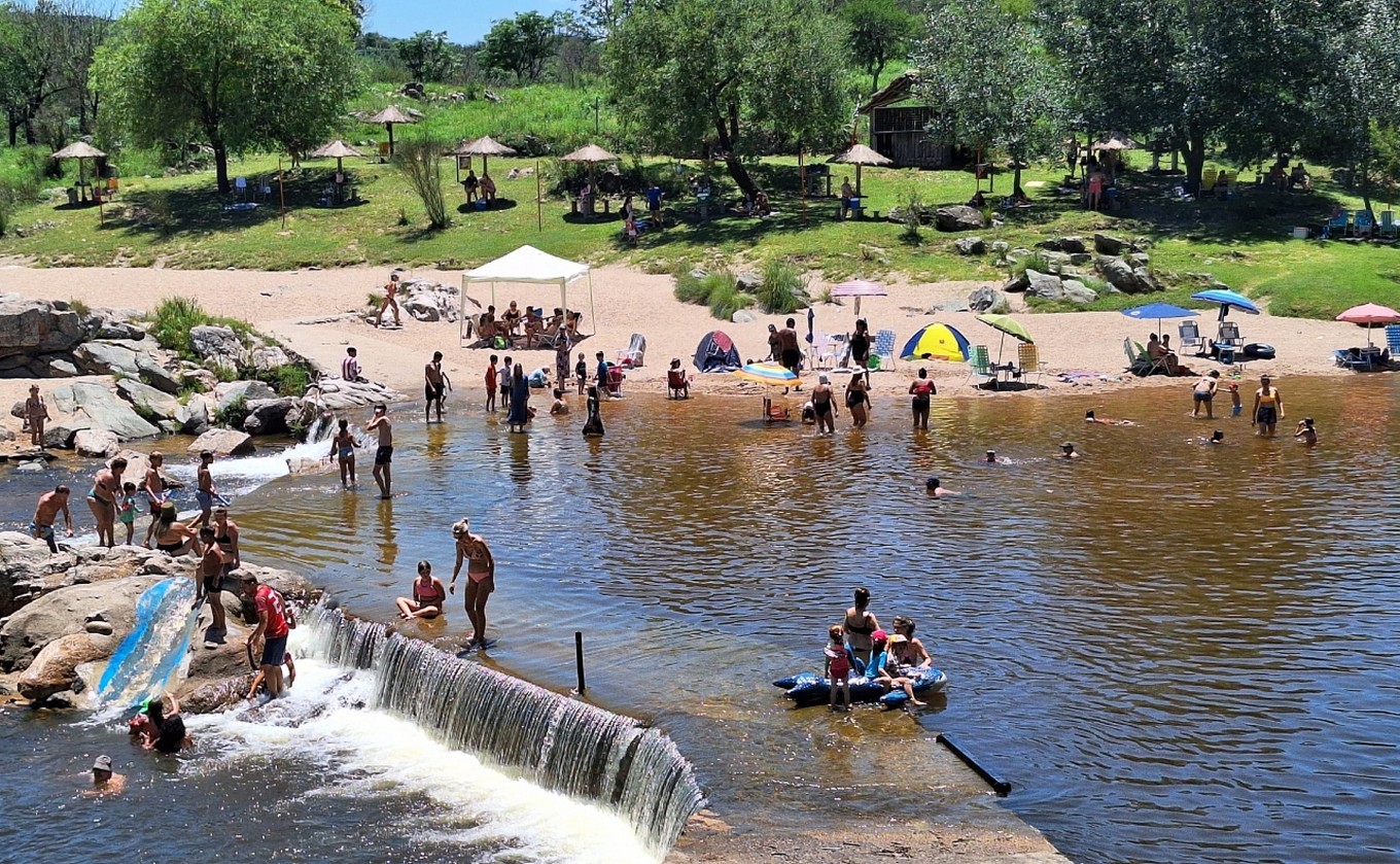 AUDIO: Complejo Tala Huasi, un camping ideal para relajarse y disfrutar al lado del río