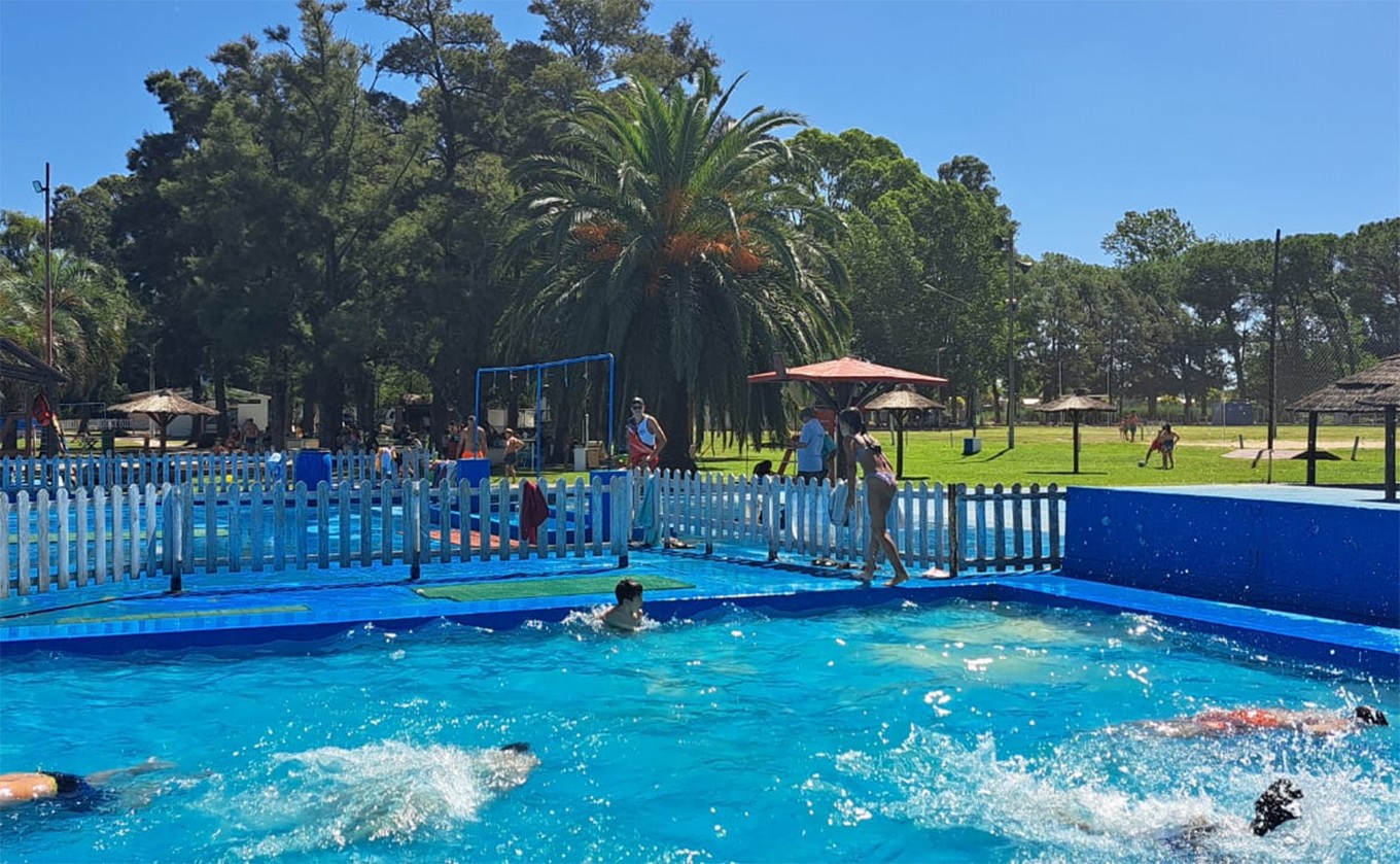 FOTO: Teodelina: chapuzones, diversión y descanso al aire libre en el sur santafesino.