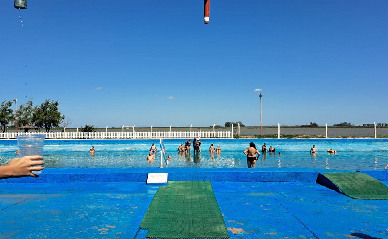 FOTO: Teodelina: chapuzones, diversión y descanso al aire libre en el sur santafesino.
