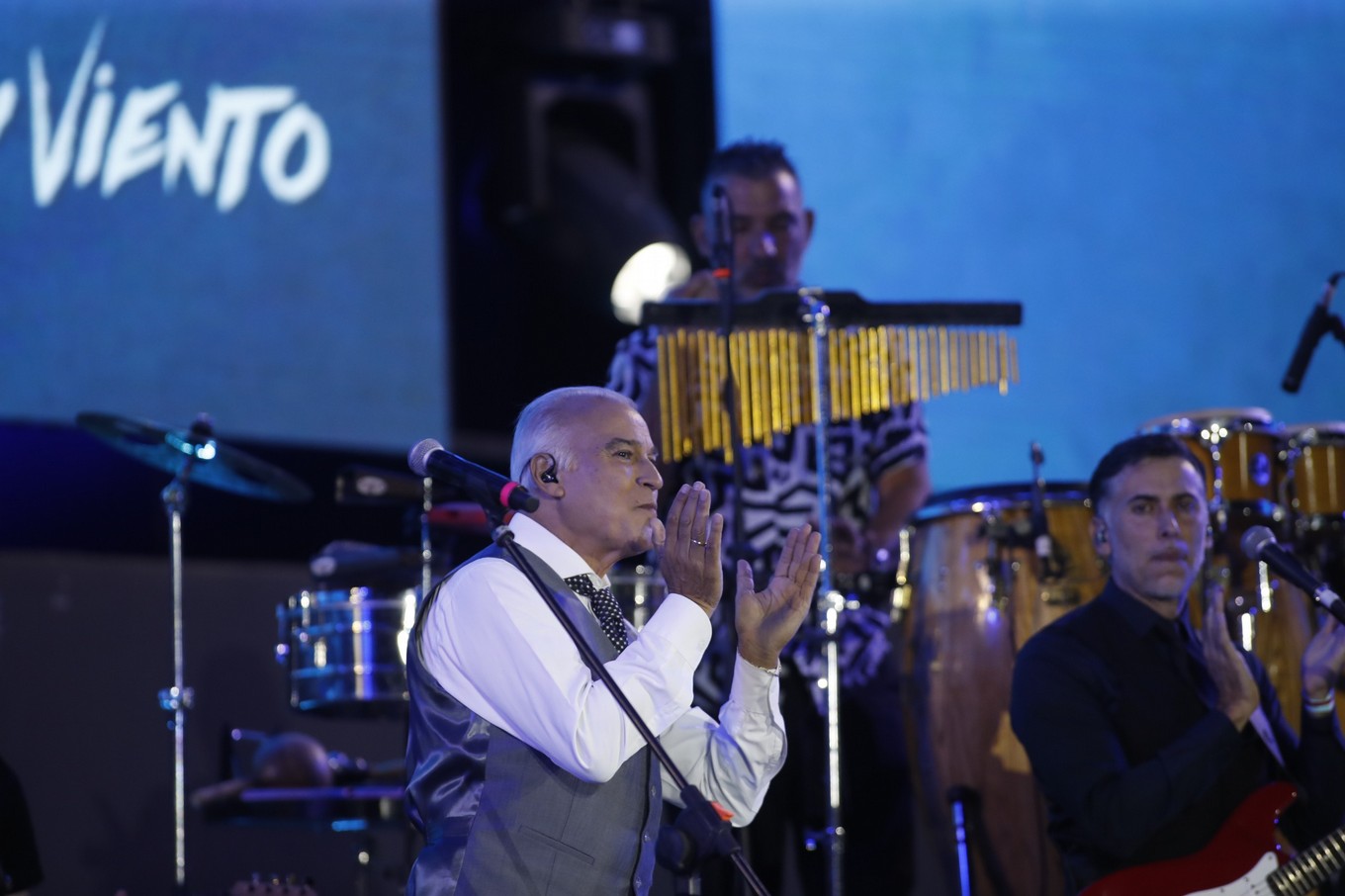 FOTO: Diego Torres cantó junto a Facundo y Miguel Toro (Foto: Daniel Cáceres)