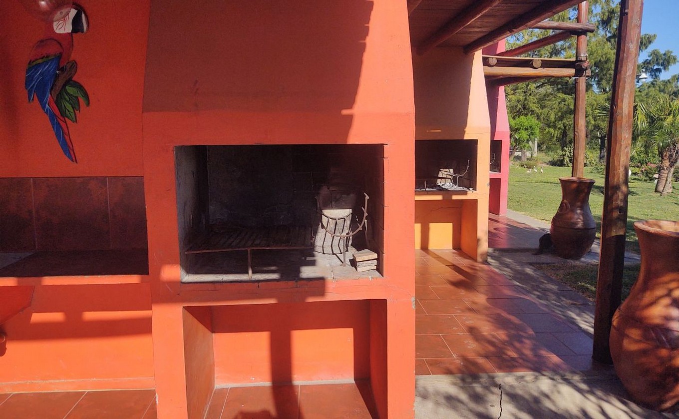 FOTO: Lucas Correa visitó El Rancho del Toto en Romang