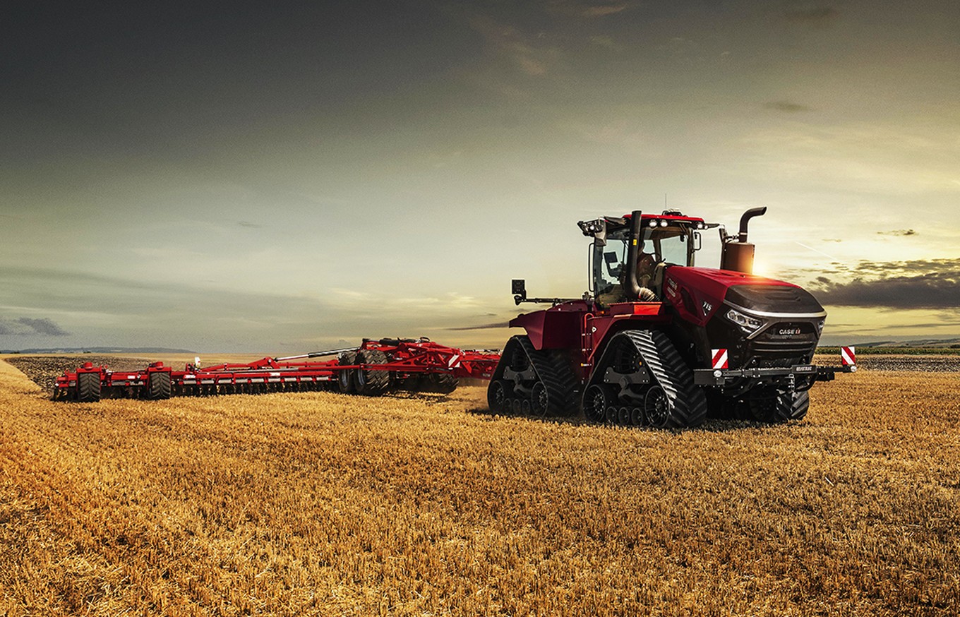 FOTO: Farmall 75C Eléctrico y Quadtrac 715 de Case IH premiados por Good Design Awards