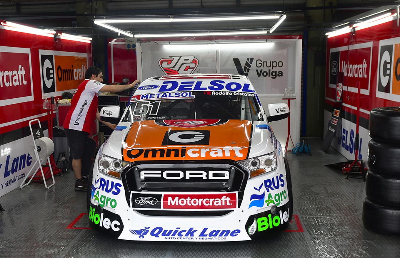 FOTO: Hernan Palazzo con su Hilux fué 2°