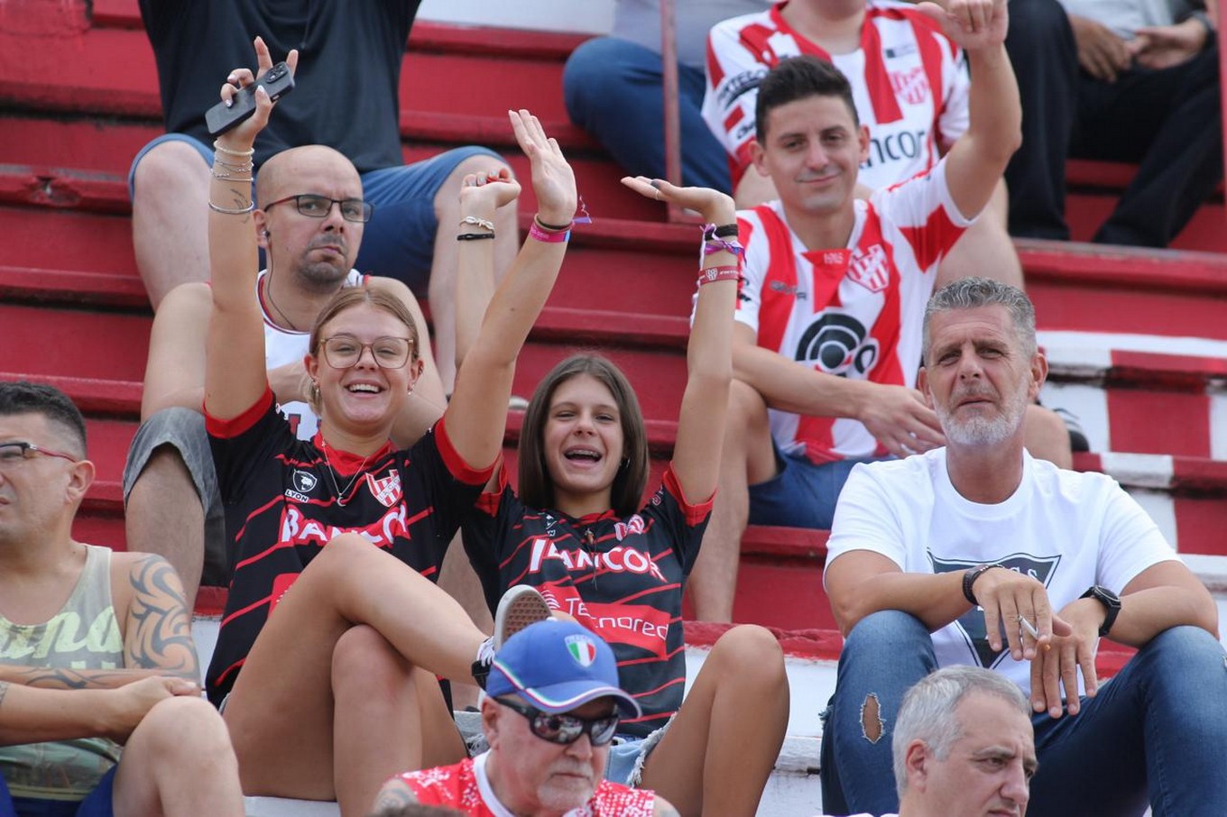 FOTO: Los hinchas de Instituto coparon las tribunas del Monumental de Alta Córdoba.