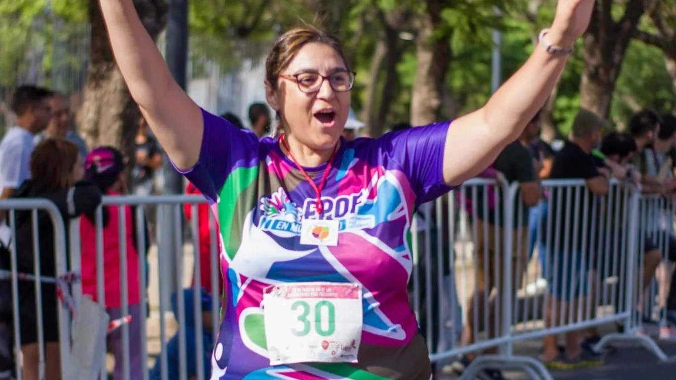 FOTO: Maratón por las enfermedades poco frecuentes (Foto: @fundacion_lupus_argentina_)
