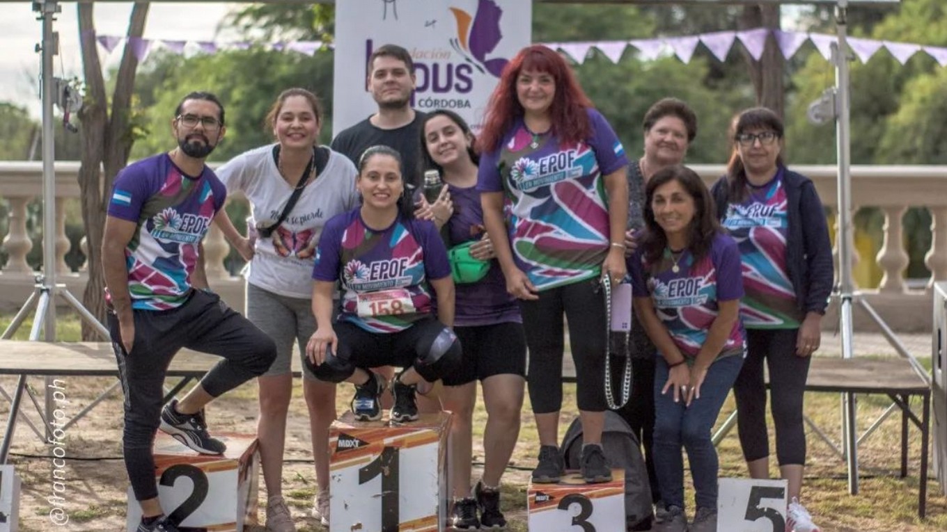 FOTO: Maratón por las enfermedades poco frecuentes (Foto: @fundacion_lupus_argentina_)