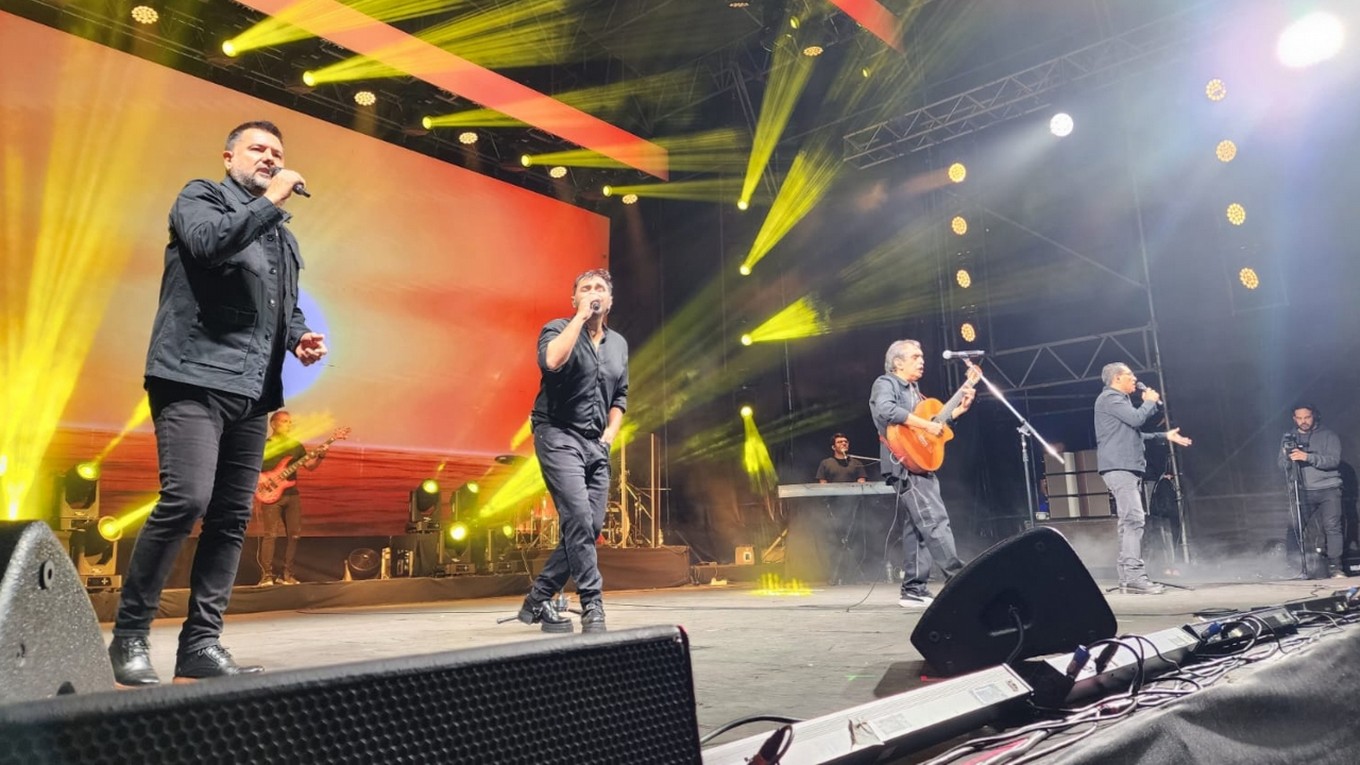 FOTO: Inolvidable reencuentro de Jorge Rojas con Los Nocheros