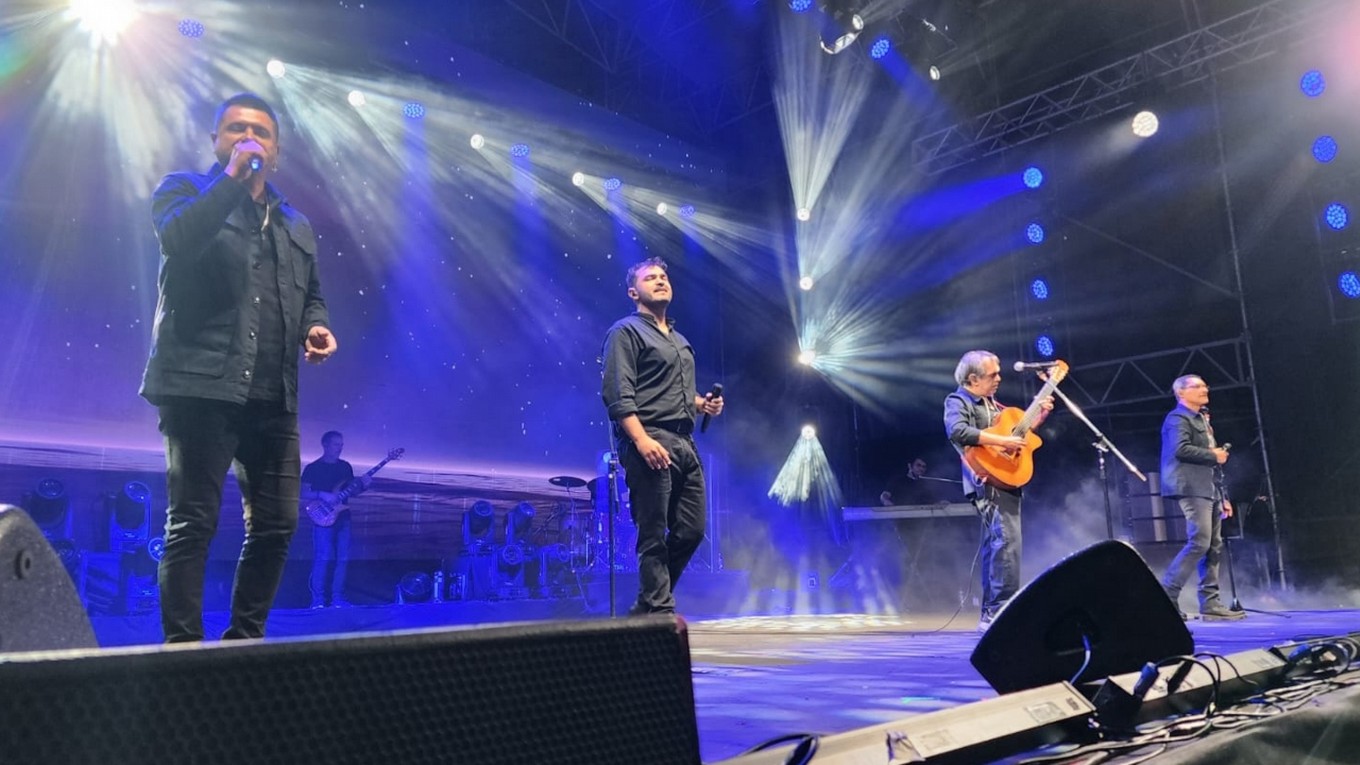FOTO: Inolvidable reencuentro de Jorge Rojas con Los Nocheros
