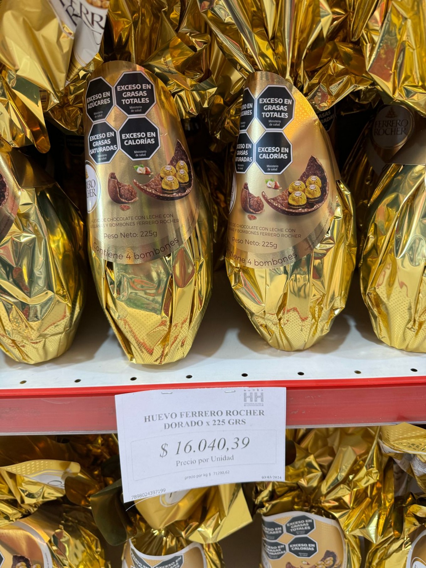 FOTO: Los huevos de Pascua subieron más de un 300% en un año
