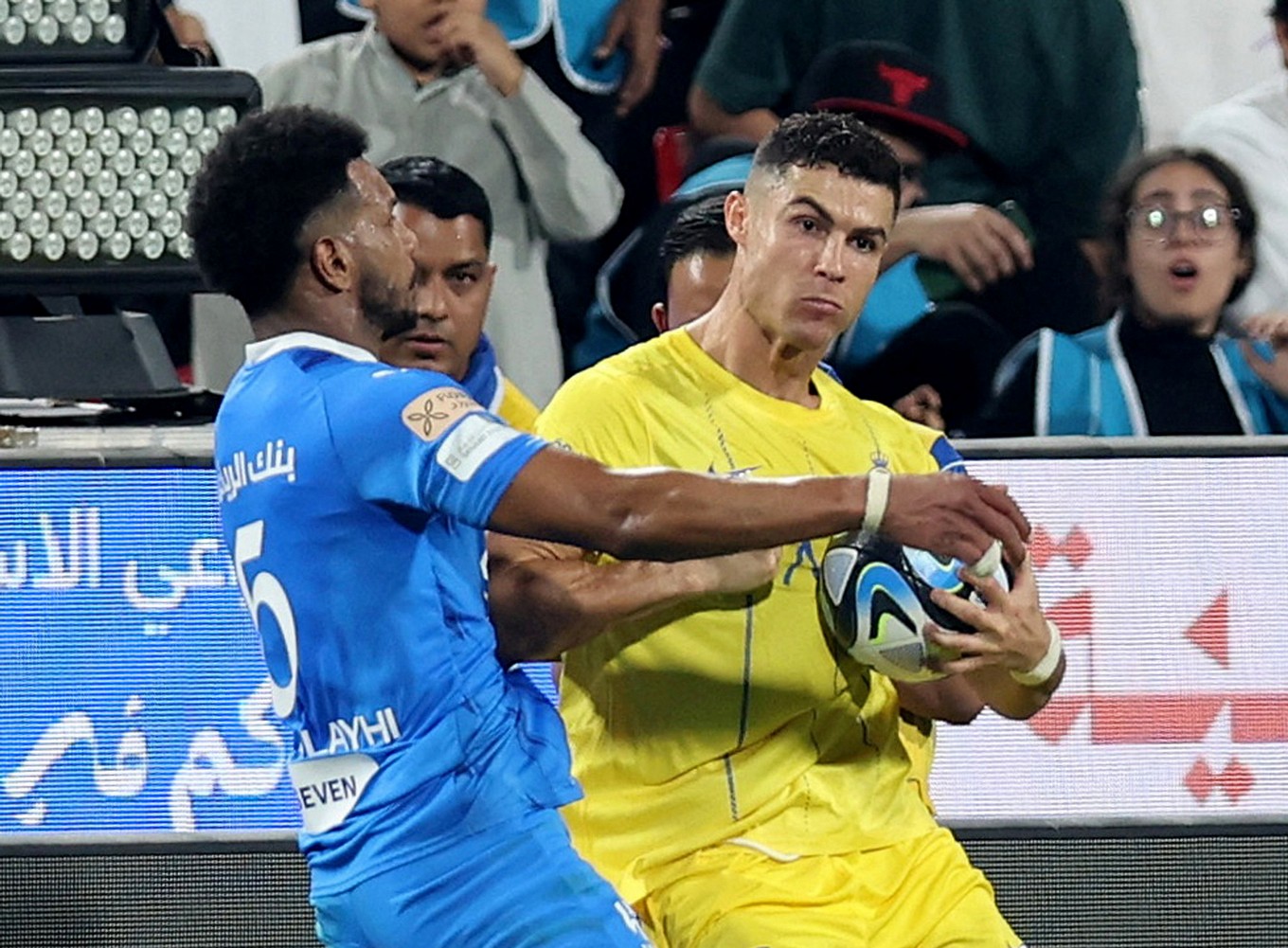 FOTO: Cristiano Ronaldo se fue expulsado ante el Al Hilal.