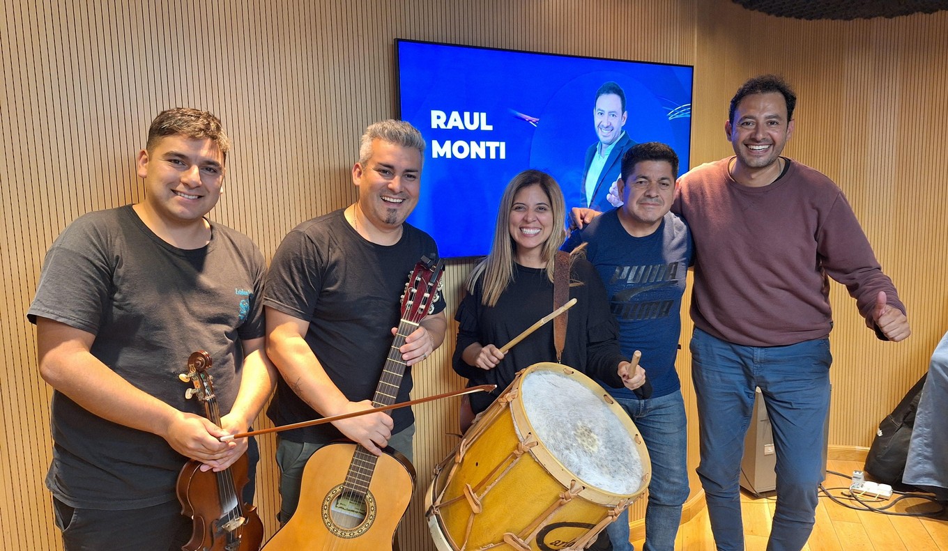 AUDIO: Los Duarte llenaron de folklore los estudios de Cadena 3 anticipando su peña