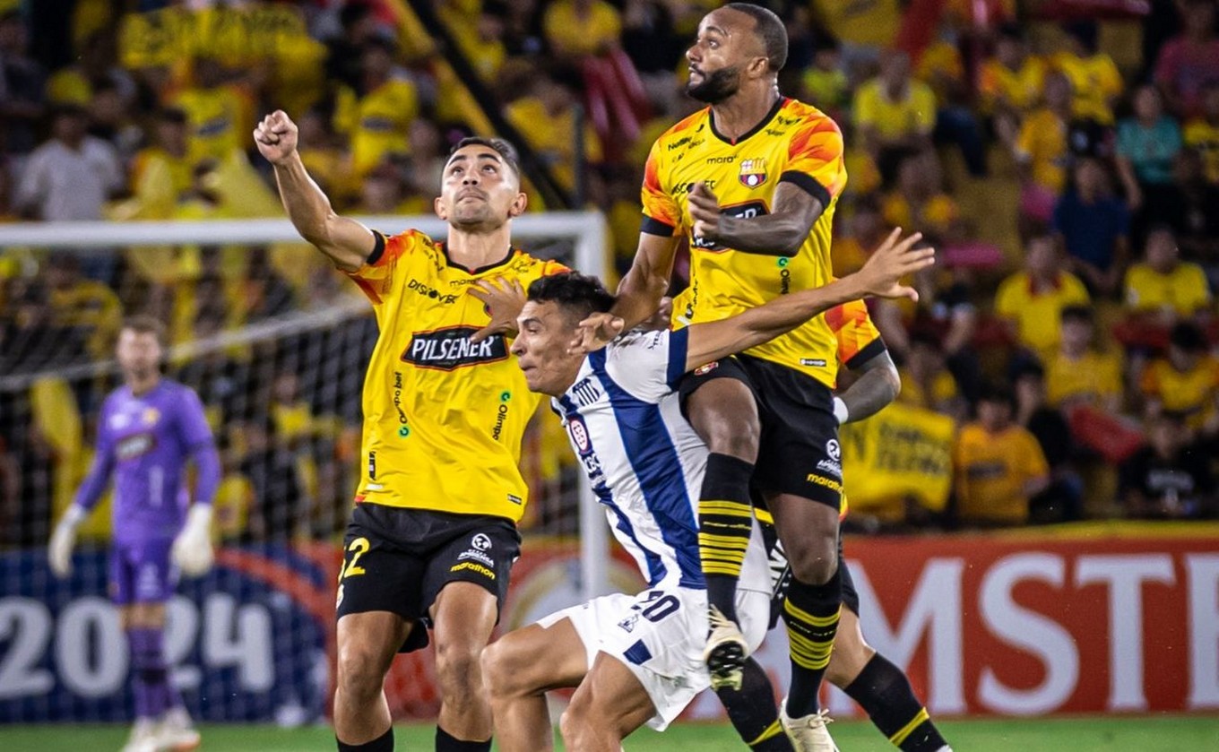 FOTO: Talleres se trajo un punto clave de Ecuador. (Foto: Conmebol)