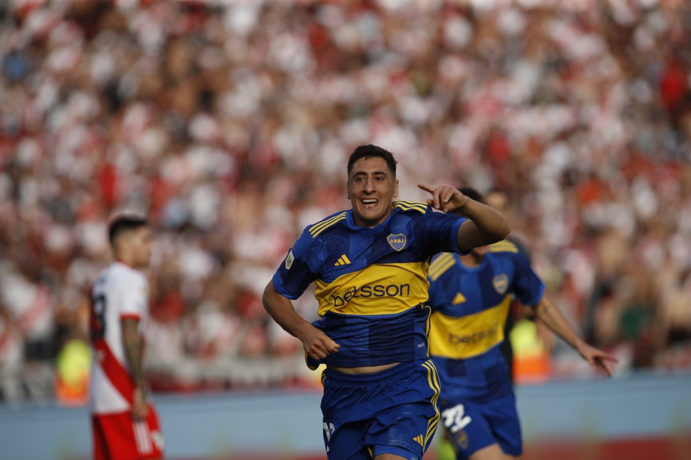 FOTO: Merentiel celebra ante River.