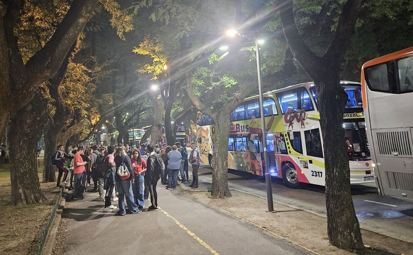 FOTO: Reclamo en defensa de la universidad pública.