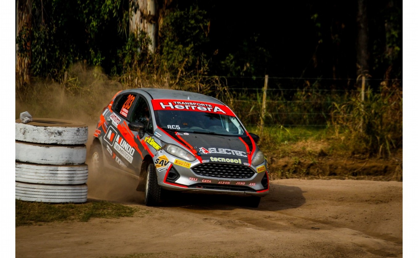 FOTO: Hubmann volvió a ganar, 3° en la Gral., fue el mejor no R5