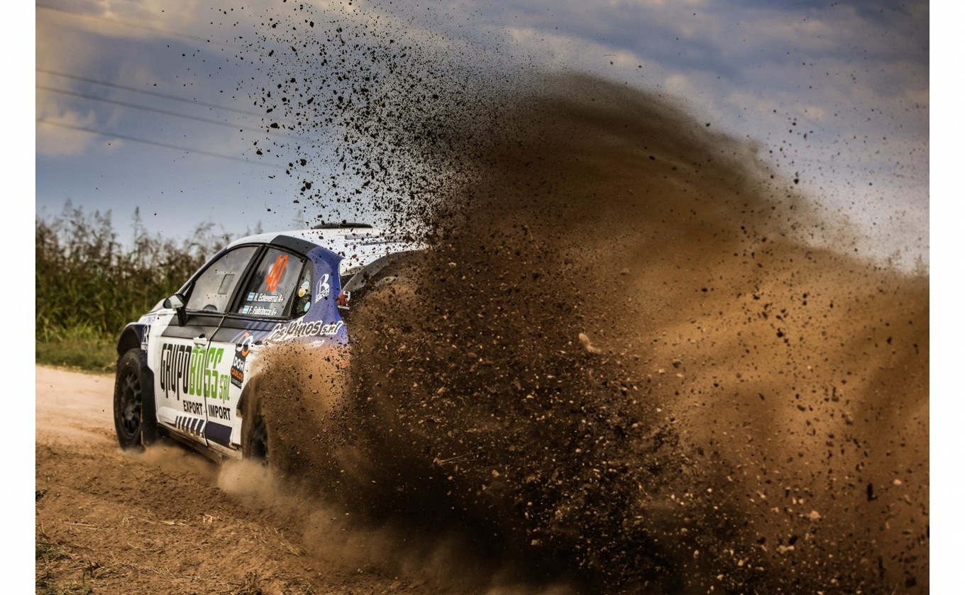 FOTO: Asoma la trompa el puntero, 'Santi' Baldo fue el espectáculo del rally