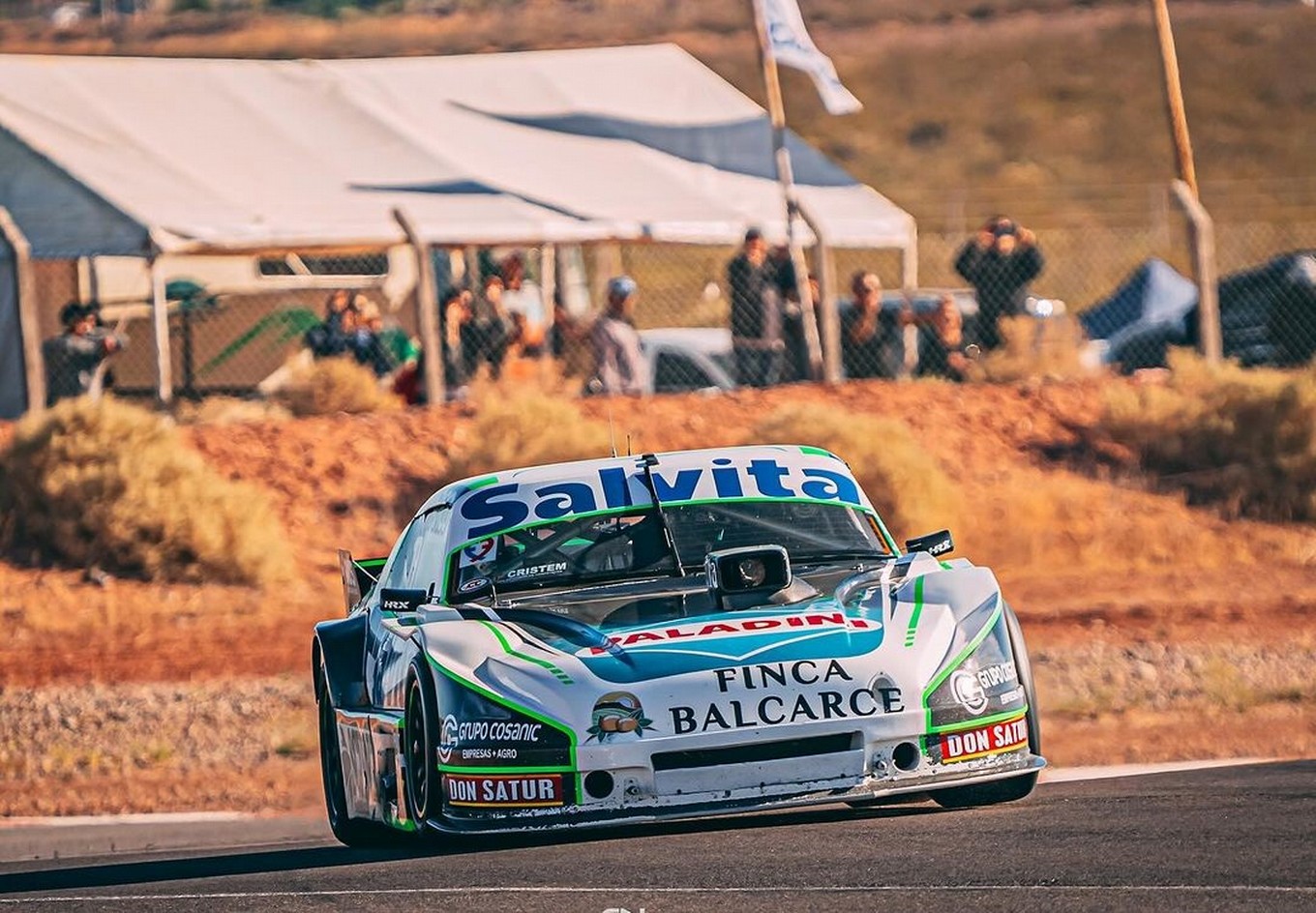 FOTO: Se viene la Final del TC con cambio de gomas en Toay.