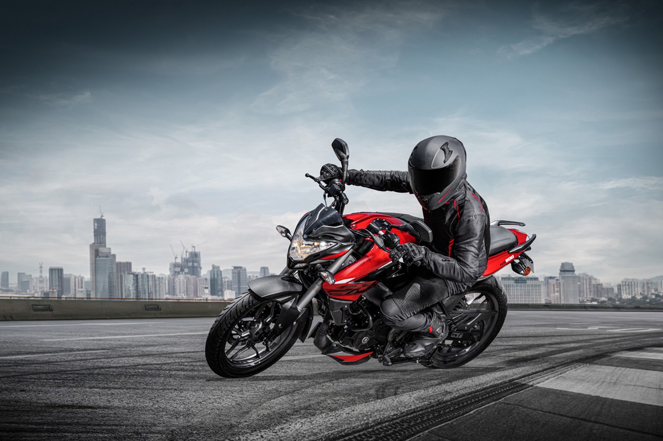 FOTO: Bajaj presento las nuevas ROUSER NS160 & NS200 UG renovadas