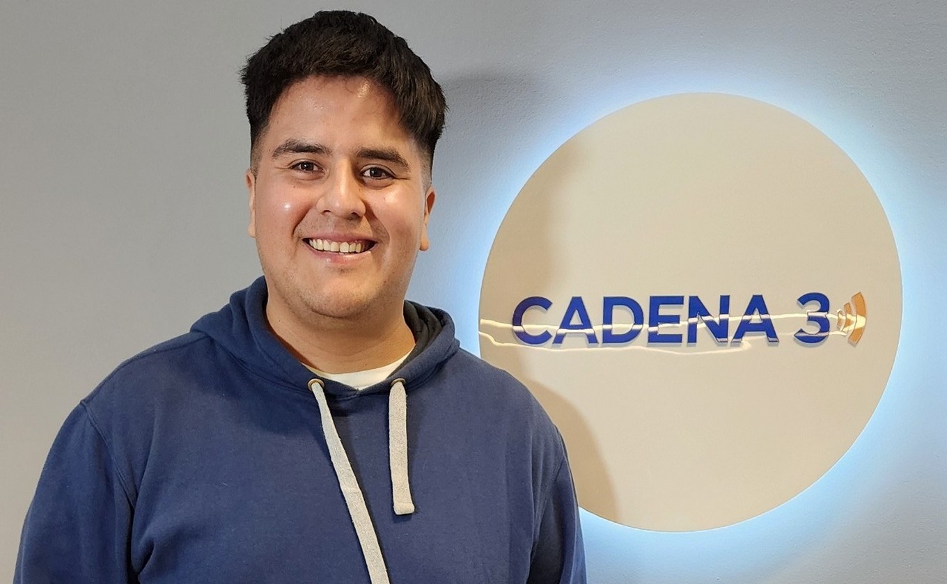 FOTO: Mario Celedón se suma como relator a Cadena 3 Argentina.