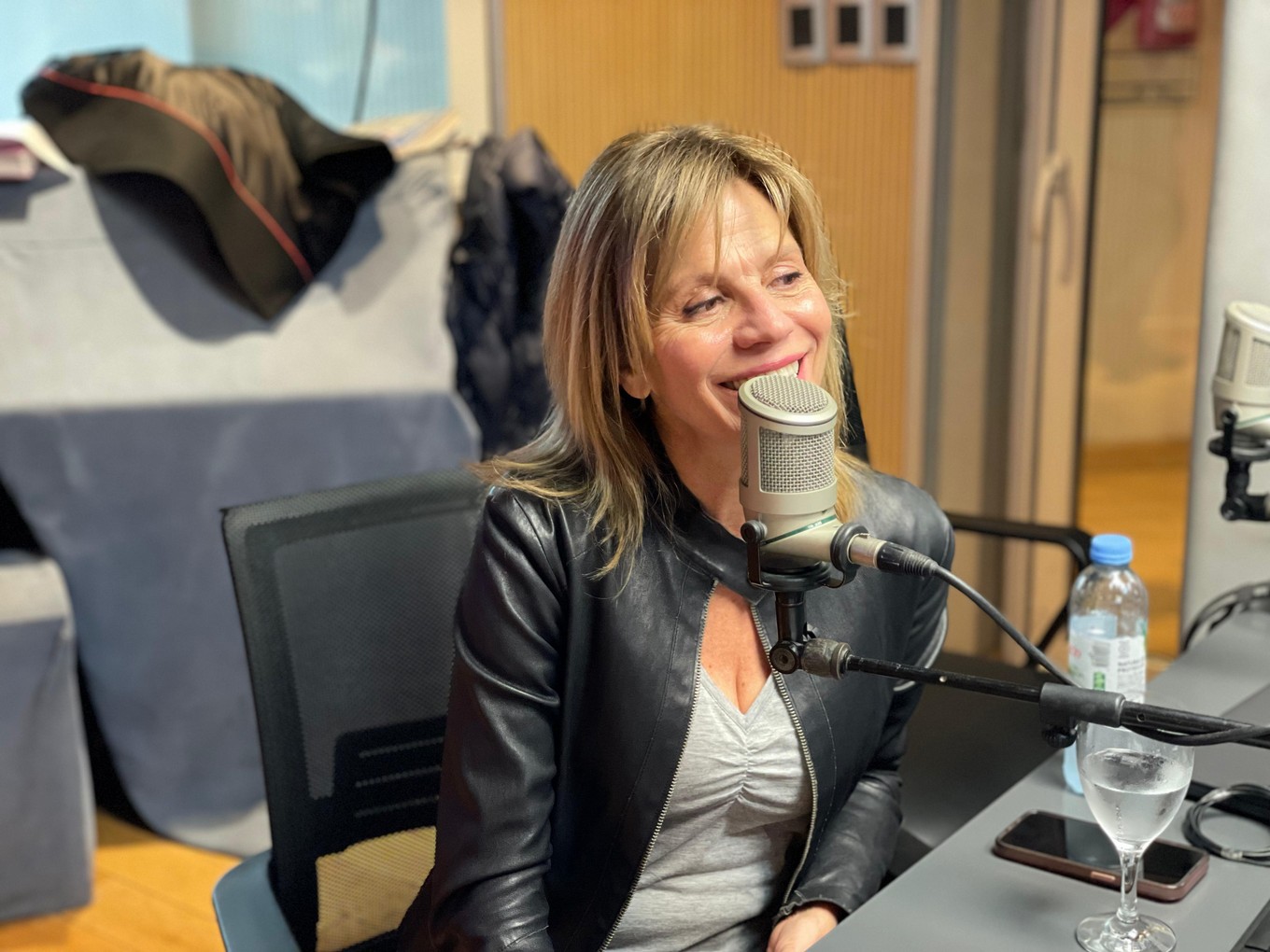 FOTO: Marcela Morelo, en los estudios de Cadena 3