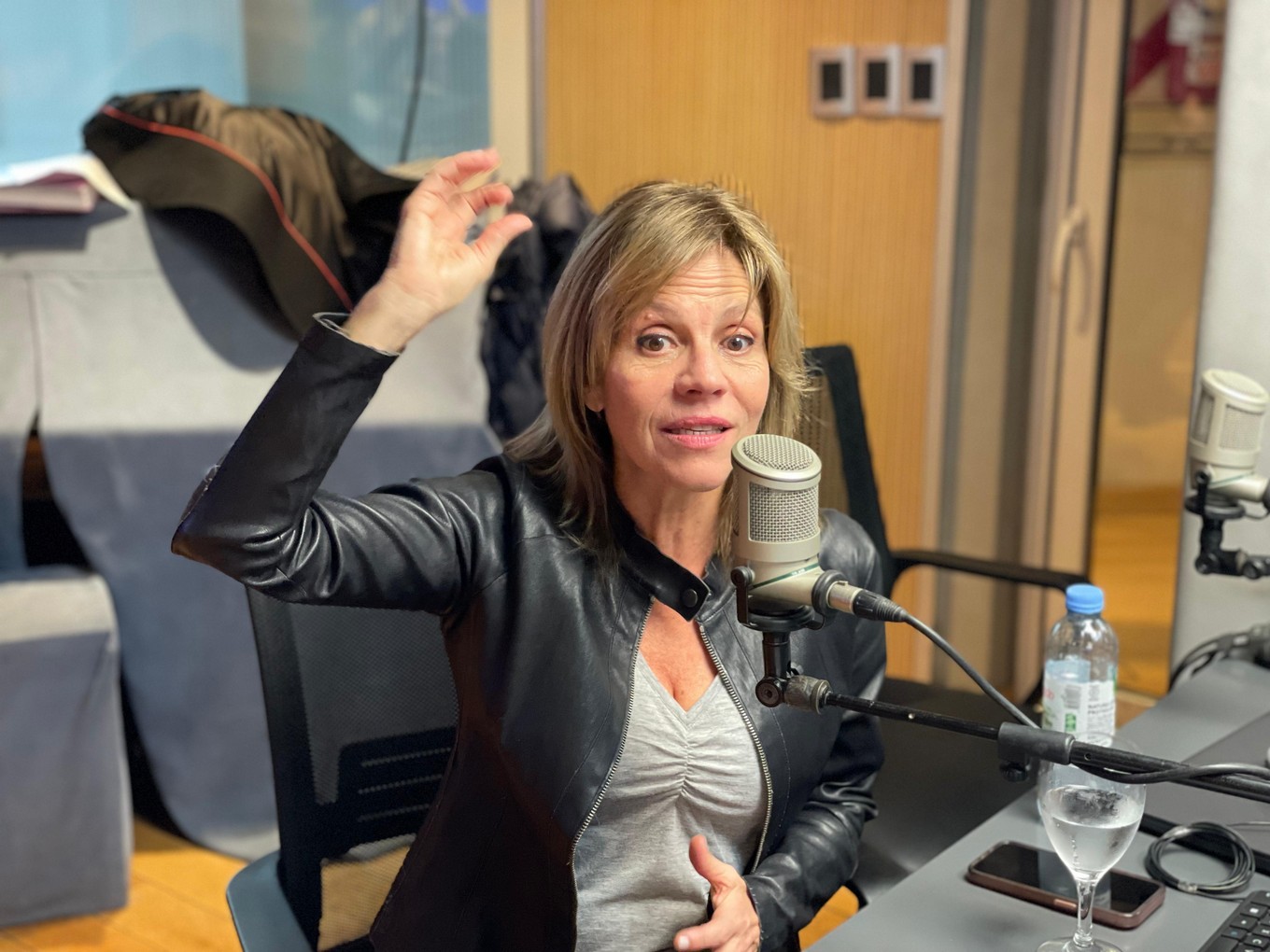 FOTO: Marcela Morelo, en los estudios de Cadena 3