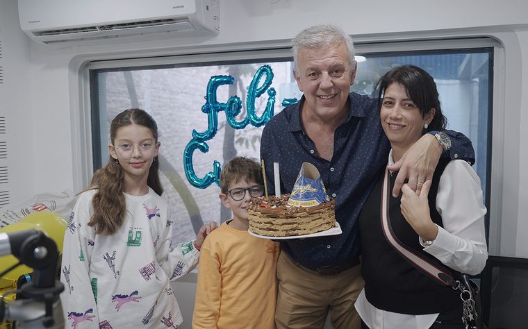 FOTO: Video: Gran sopresa para Titi en su cumpleaños de su familia