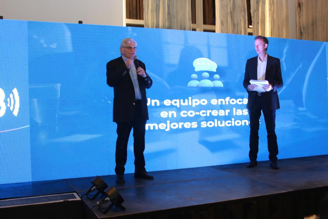 FOTO: Rony Vargas recordó los inicios de Cadena 3 y a Mario Pereyra.