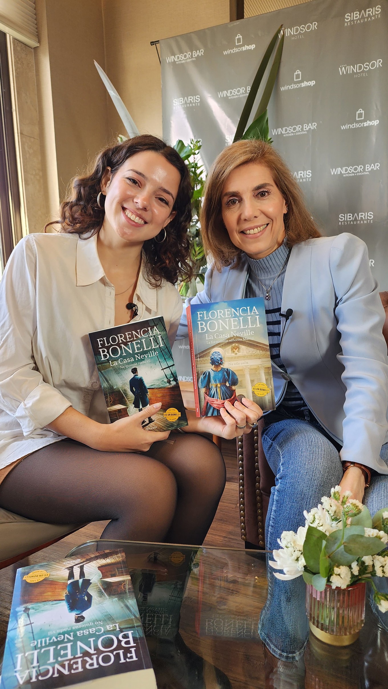 FOTO: Florencia Bonelli presenta su nuevo libro en Córdoba