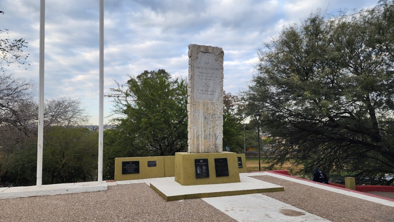 FOTO: El Monumento Memorial de la Fundación de Córdoba, ubicado en Barrio Yapeyú
