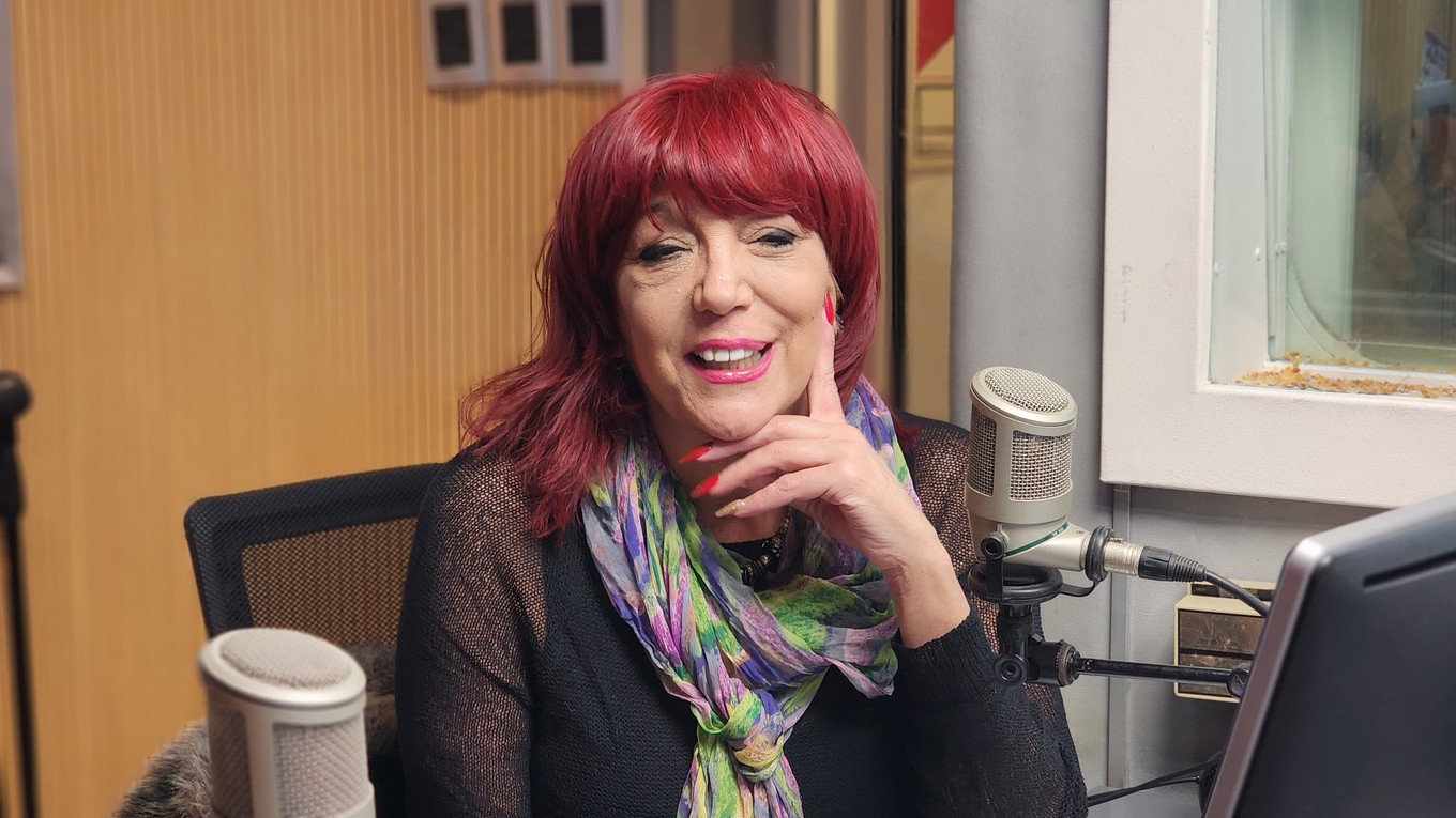 AUDIO: Silvia Peirou presenta su obra 