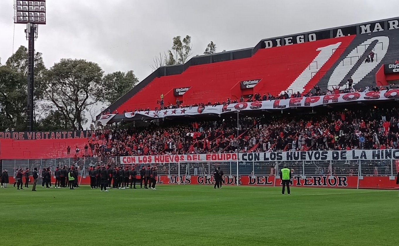 AUDIO: Newell's vivió en el Coloso un nuevo banderazo en la previa del clásico.