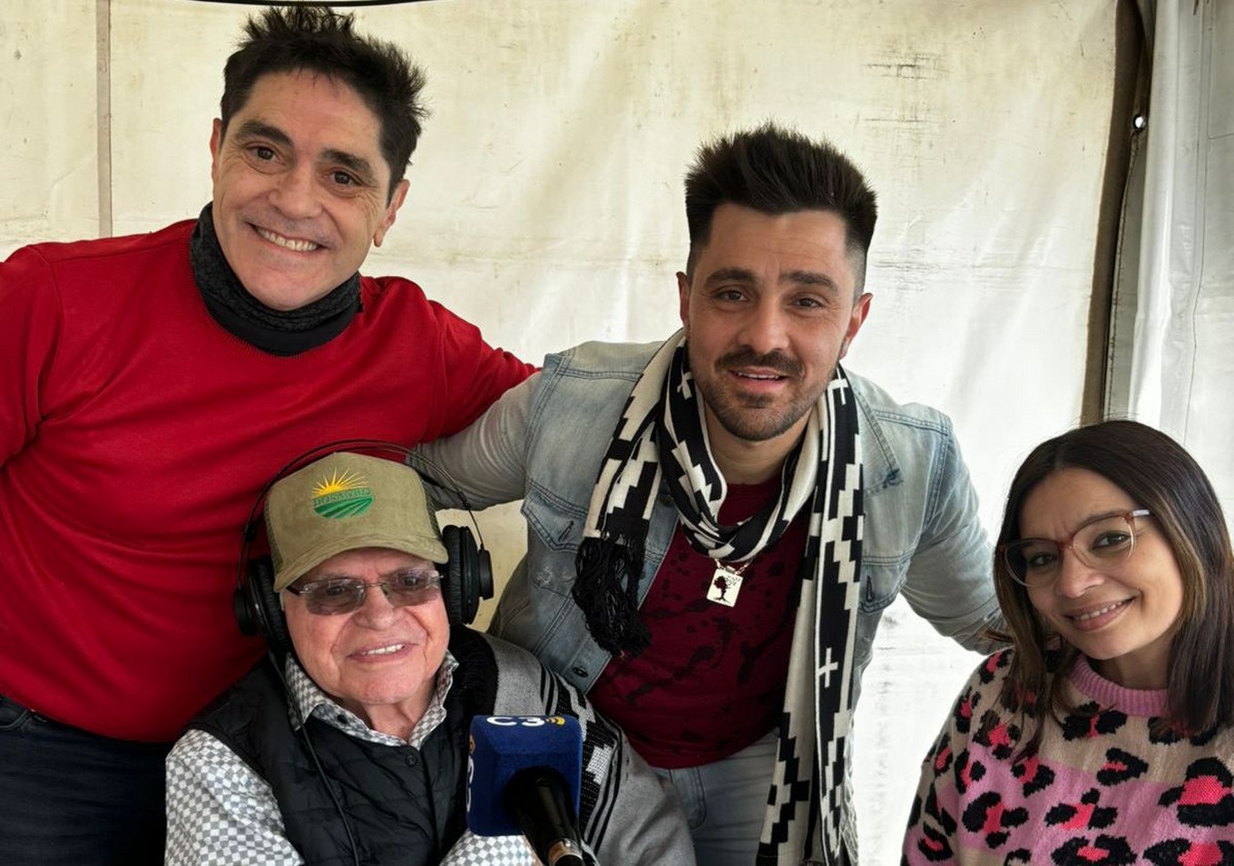 AUDIO: Efraín Colombo encantó con su música y poesía en Cadena 3 