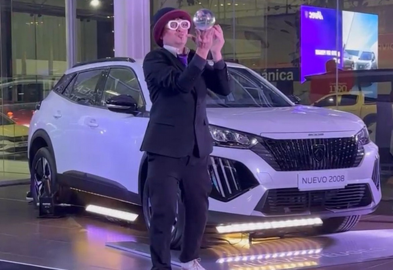 FOTO: ¡Avec recibió el Nuevo Peugeot 2008 en Córdoba!