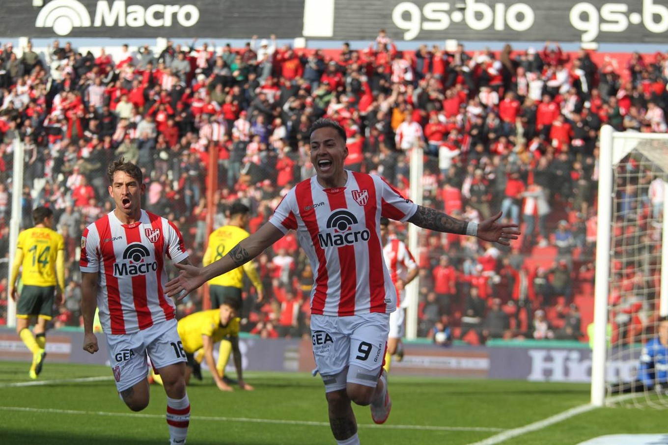 AUDIO: 4° gol de Instituto a Defensa y Justicia (Ignacio Russo)