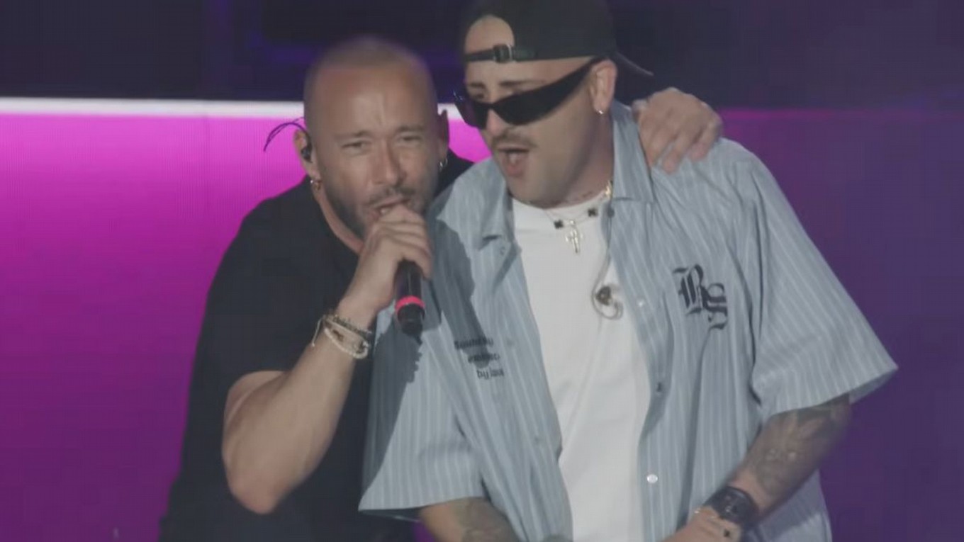 La Konga estrenó la versión en vivo de “Fingí Demencia” junto a The La Planta