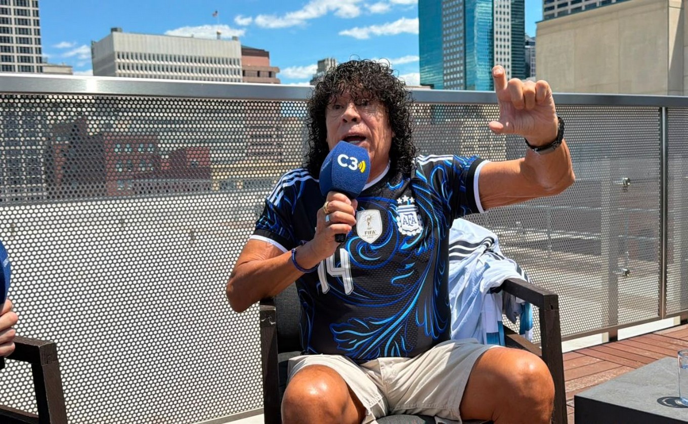 Los regalos de la Selección Argentina a La Mona