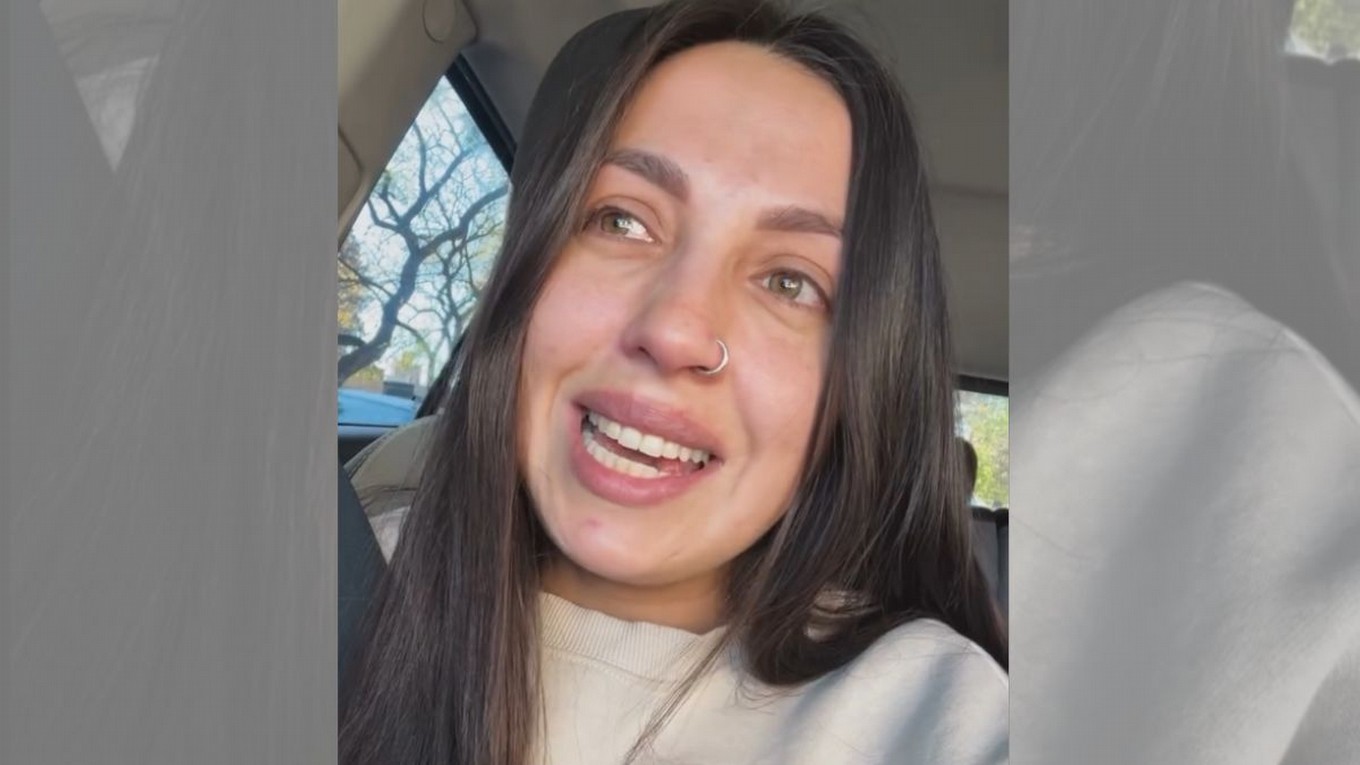 Vane Velázquez rindió su última materia y quedó a un paso de ser licenciada