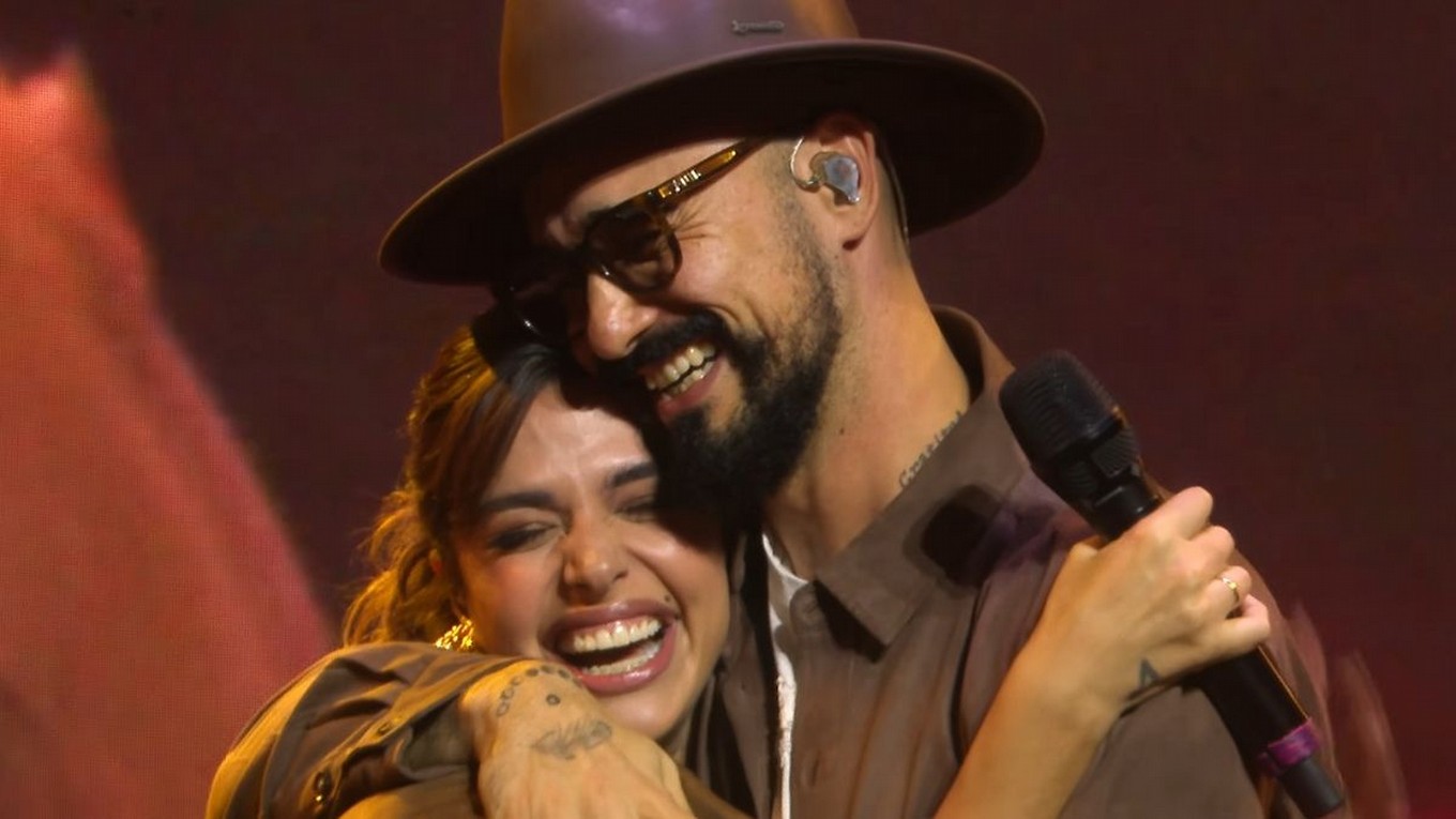 El encuentro que sorprendió a todos: Euge Quevedo y Abel Pintos cantaron “Déjame que me vaya”