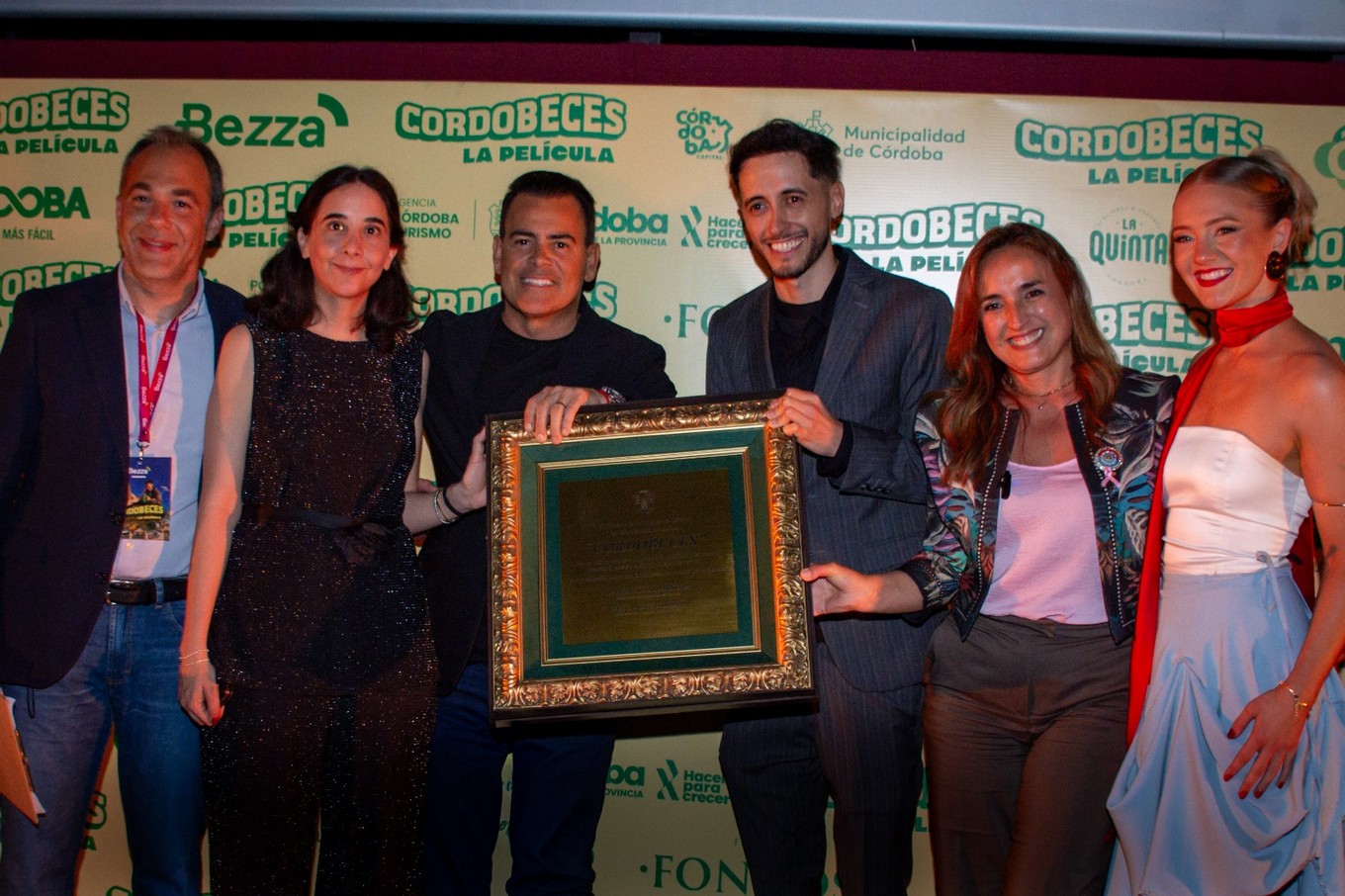 Se presentó "CordobeCes": la película basada en hechos virales se lució en su avant premiere