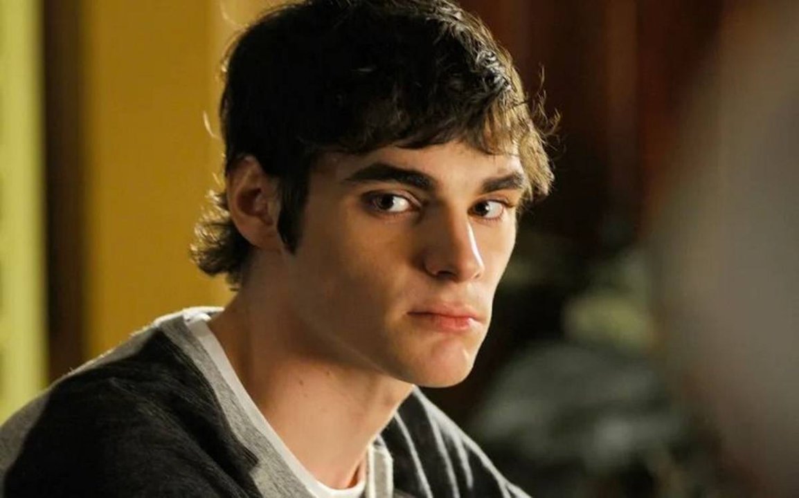Filtraron los últimos mensajes de RJ Mitte antes de su muerte