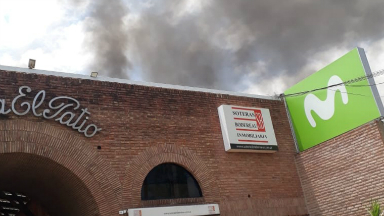 VIDEO: No dejó heridos un inciendio en barrio Cerro de Las Rosas