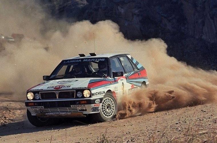FOTO: Del Buono con Recalde haciendo la ruta del Rally Argentina '88.