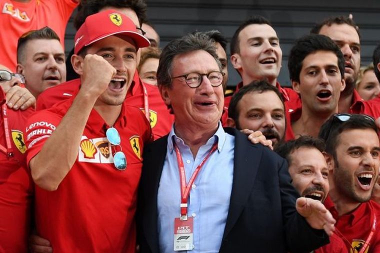 FOTO: Binotto, Camilleri, Leclerc. Ferrari siente el golpe de la merma de ingresos de F1