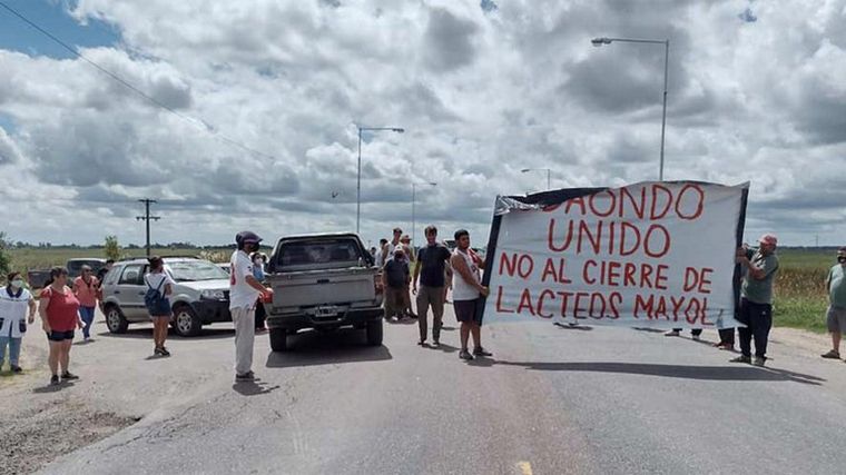 AUDIO: Enfermeros toman el Ministerio de Salud de Santa Cruz