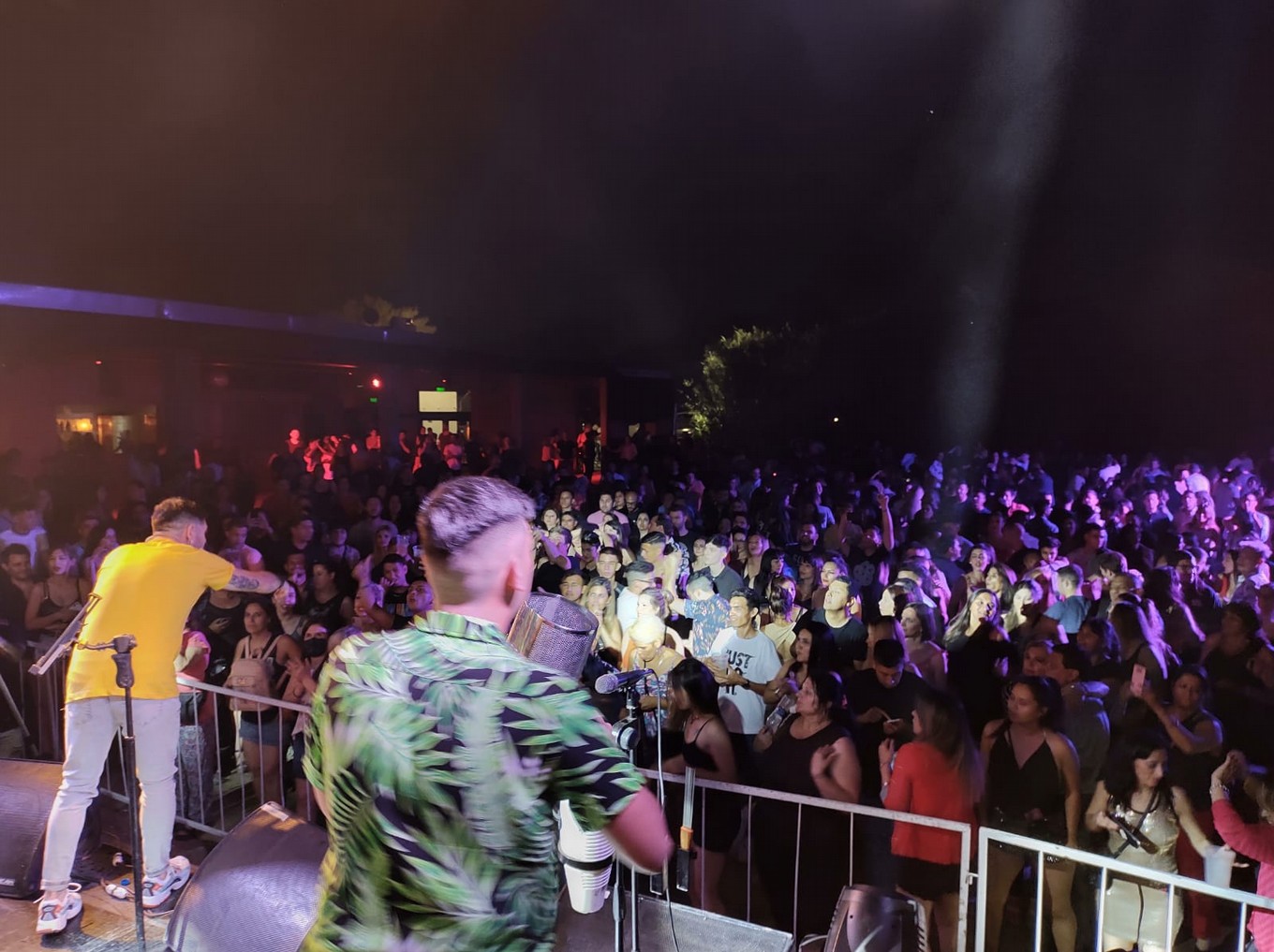 FOTO: Dani Guardia celebró 25 años con la música en el Colono