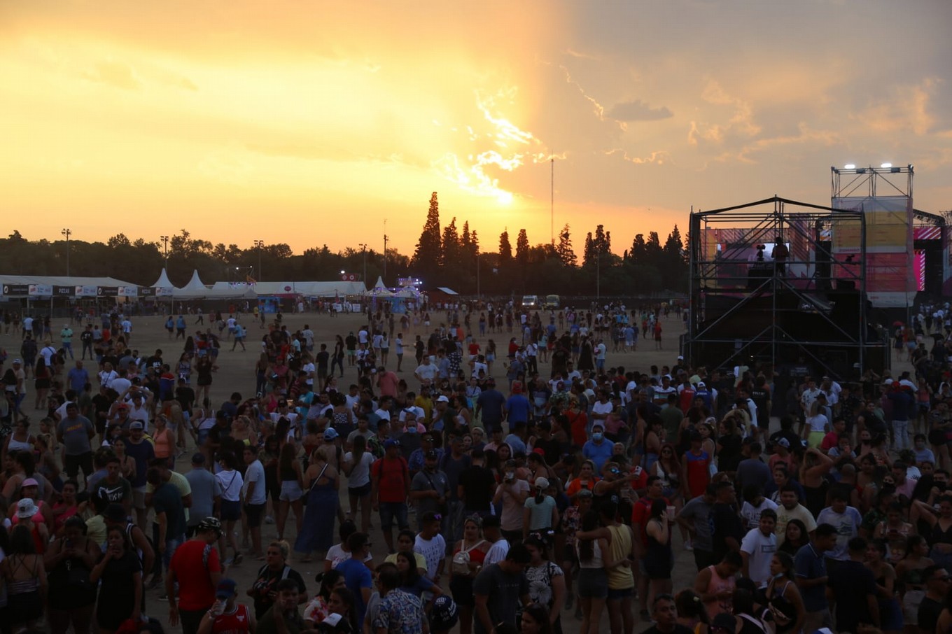 FOTO: Imágenes del segundo día del Festival Bum Bum, de La Mona.